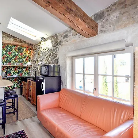 2 Bedroom Stunning In * Pennautier